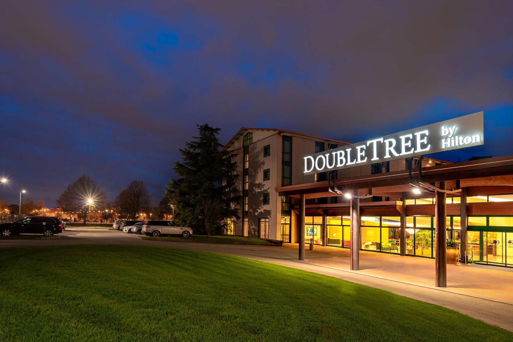 Hotel Doubletree By Hilton Milan Malpensa Solbiate Olona Exteriér fotografie
