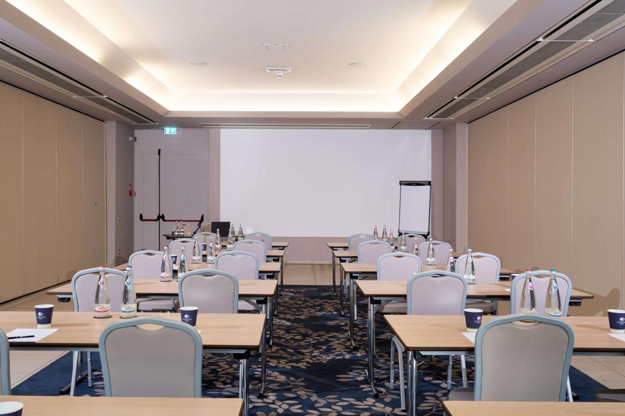 Hotel Doubletree By Hilton Milan Malpensa Solbiate Olona Exteriér fotografie