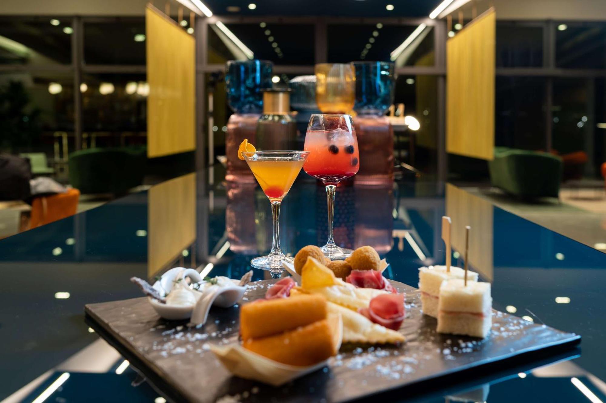 Hotel Doubletree By Hilton Milan Malpensa Solbiate Olona Exteriér fotografie